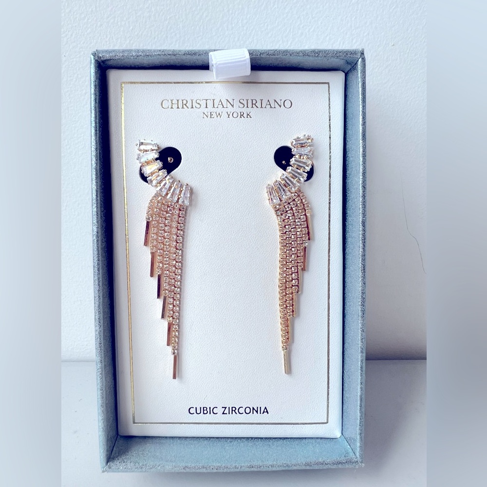 NWT Women’s Christian Siriano Rhinestone Waterfall Gold Tone Dangly earrings